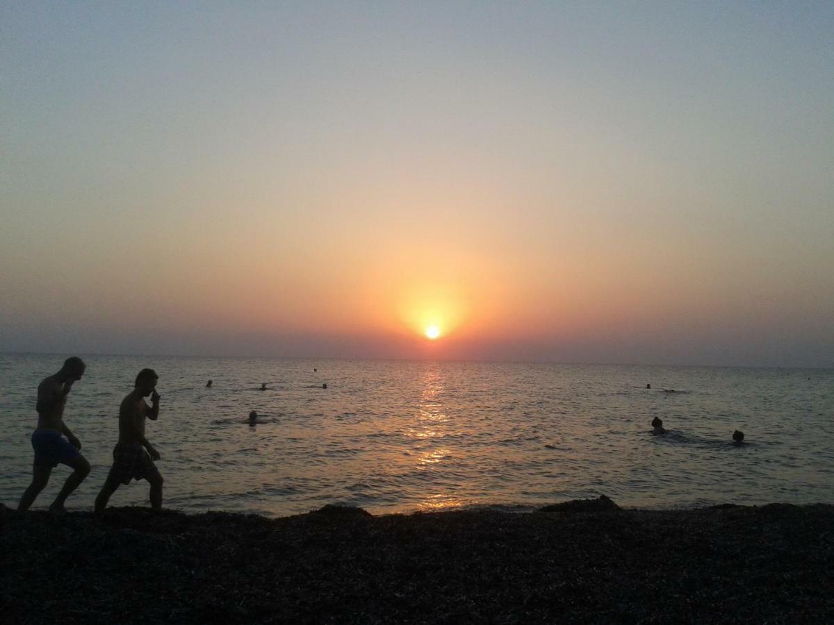 Вілла Siviri, The Beautiful Sunset Екстер'єр фото